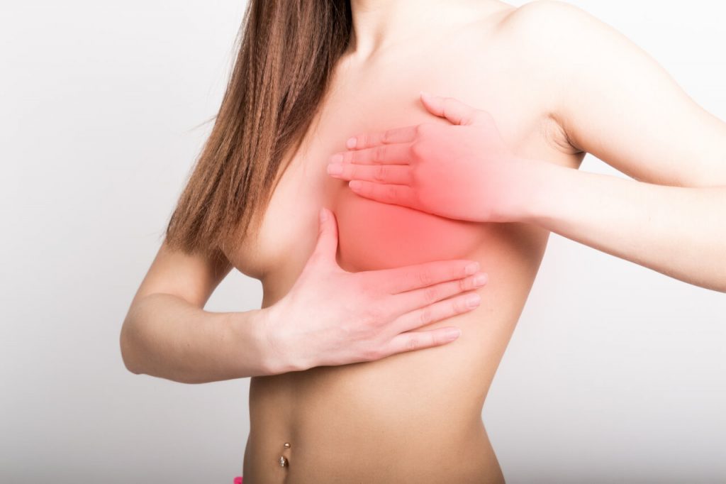 Phẫu thuật chỉnh sửa ngực nâng hỏng áp dụng với trường hợp ngực bị sưng viêm, nhiễm trùng